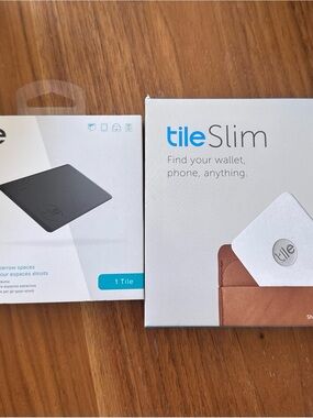 NIB tile slim bundle of two